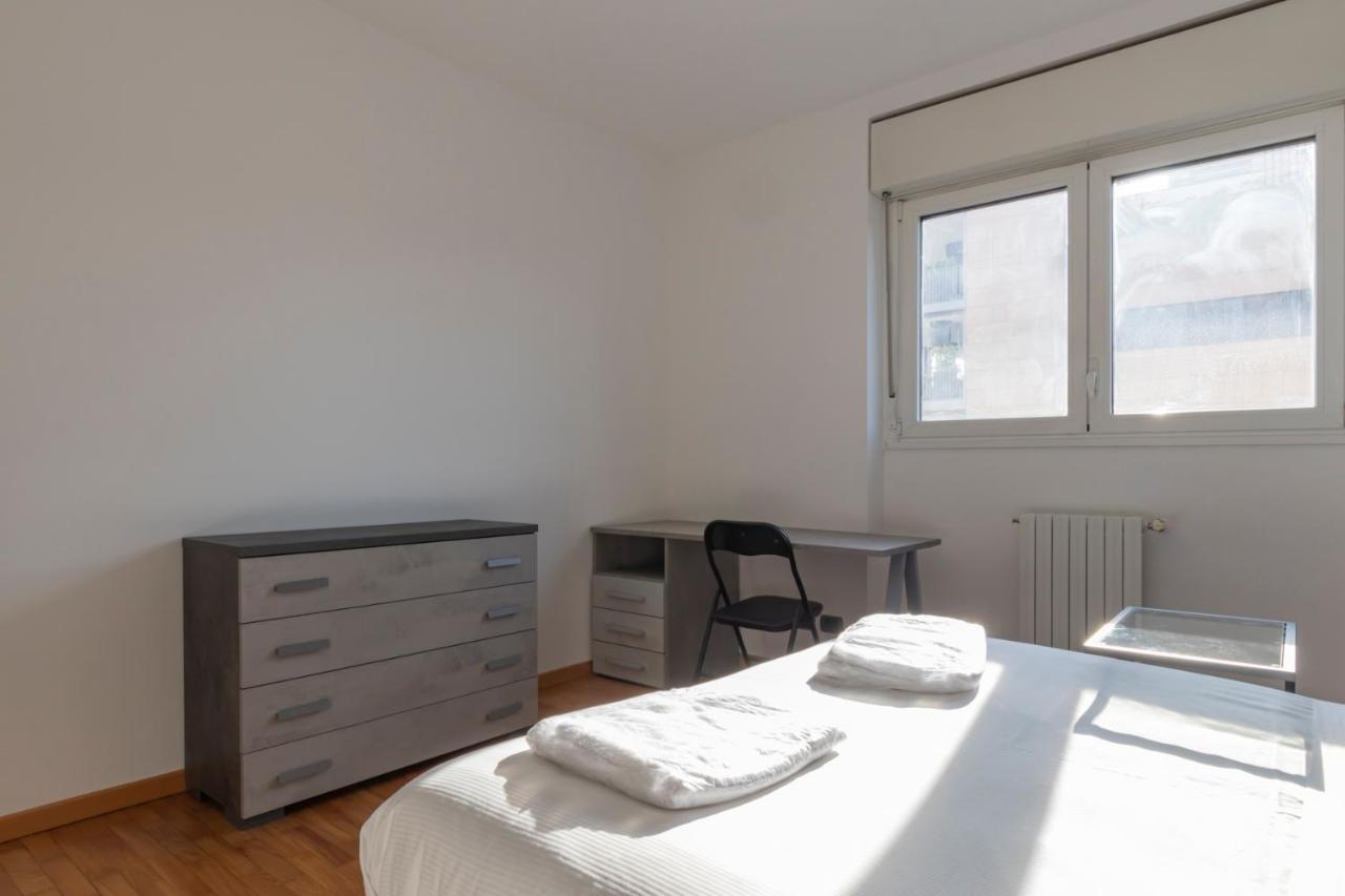 Apartmán Splendida Terrazza Su Arcimboldi - Milano Bicocca Exteriér fotografie