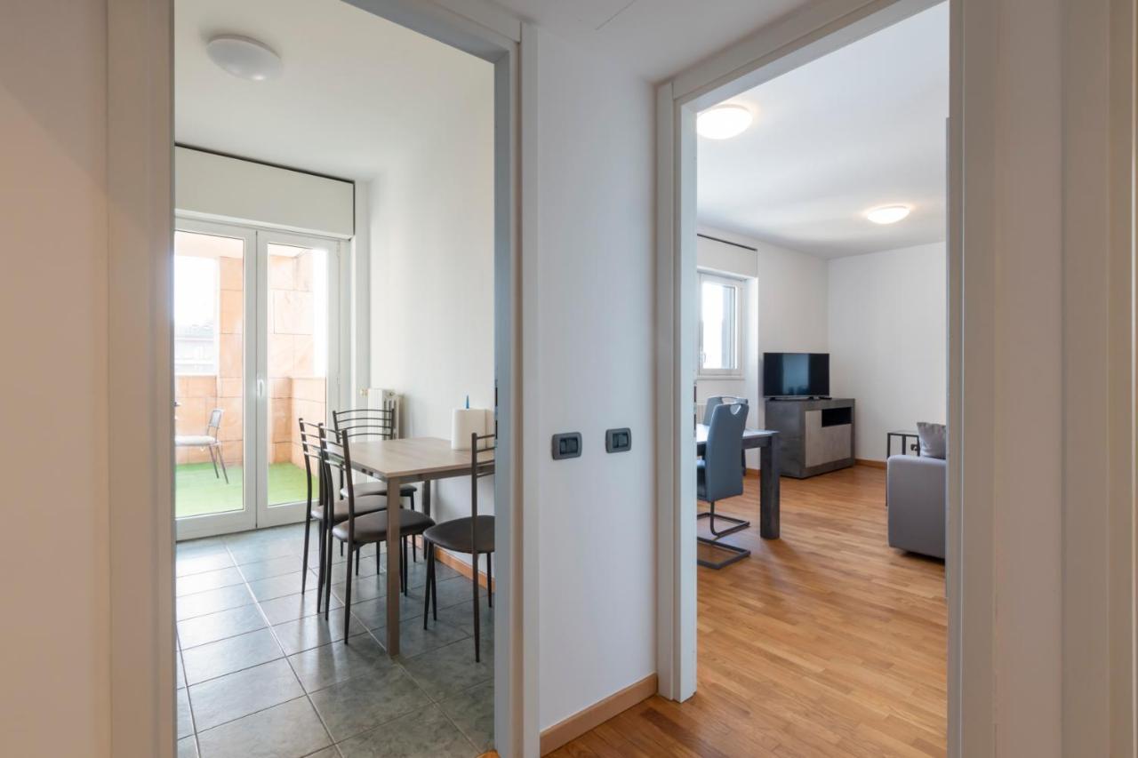 Apartmán Splendida Terrazza Su Arcimboldi - Milano Bicocca Exteriér fotografie